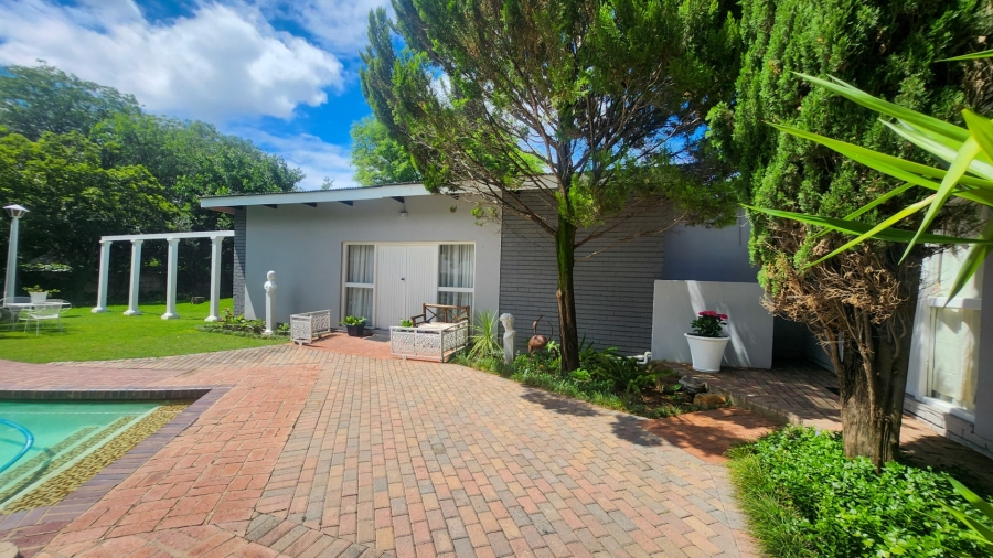 4 Bedroom Property for Sale in Wilgenhof Free State